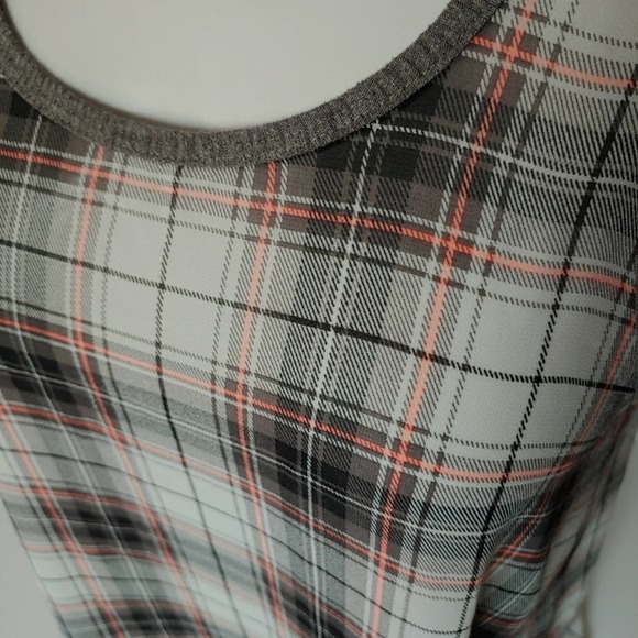 MUDD Gray Plaid Lightweight Tunic Tank Top Sz M - Picture 3 of 8